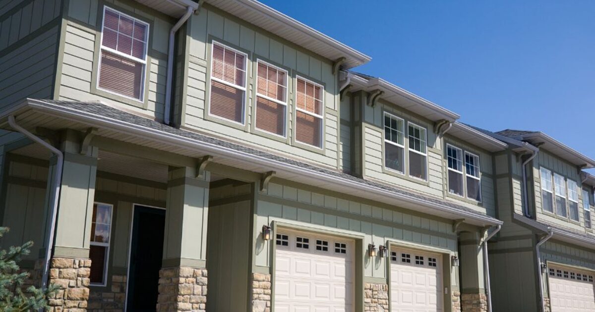 what-do-hoa-fees-cover-west-woodall-real-estate